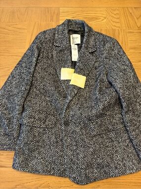 Abercrombie Women’s Herringbone Coat